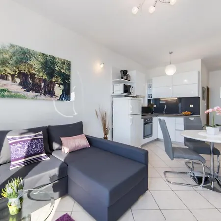 Tafra 1 Appartement *